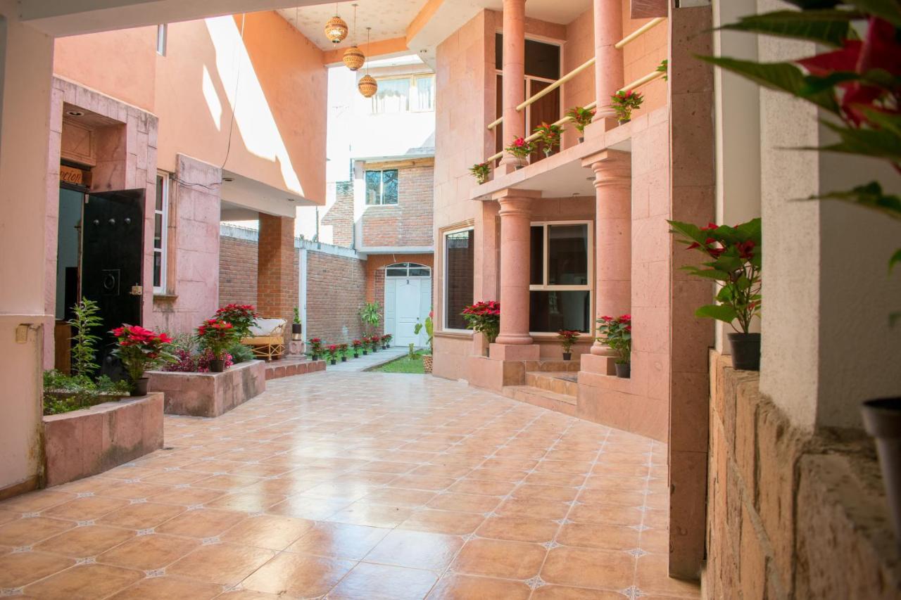Hotel Alameda Maravatío Екстериор снимка