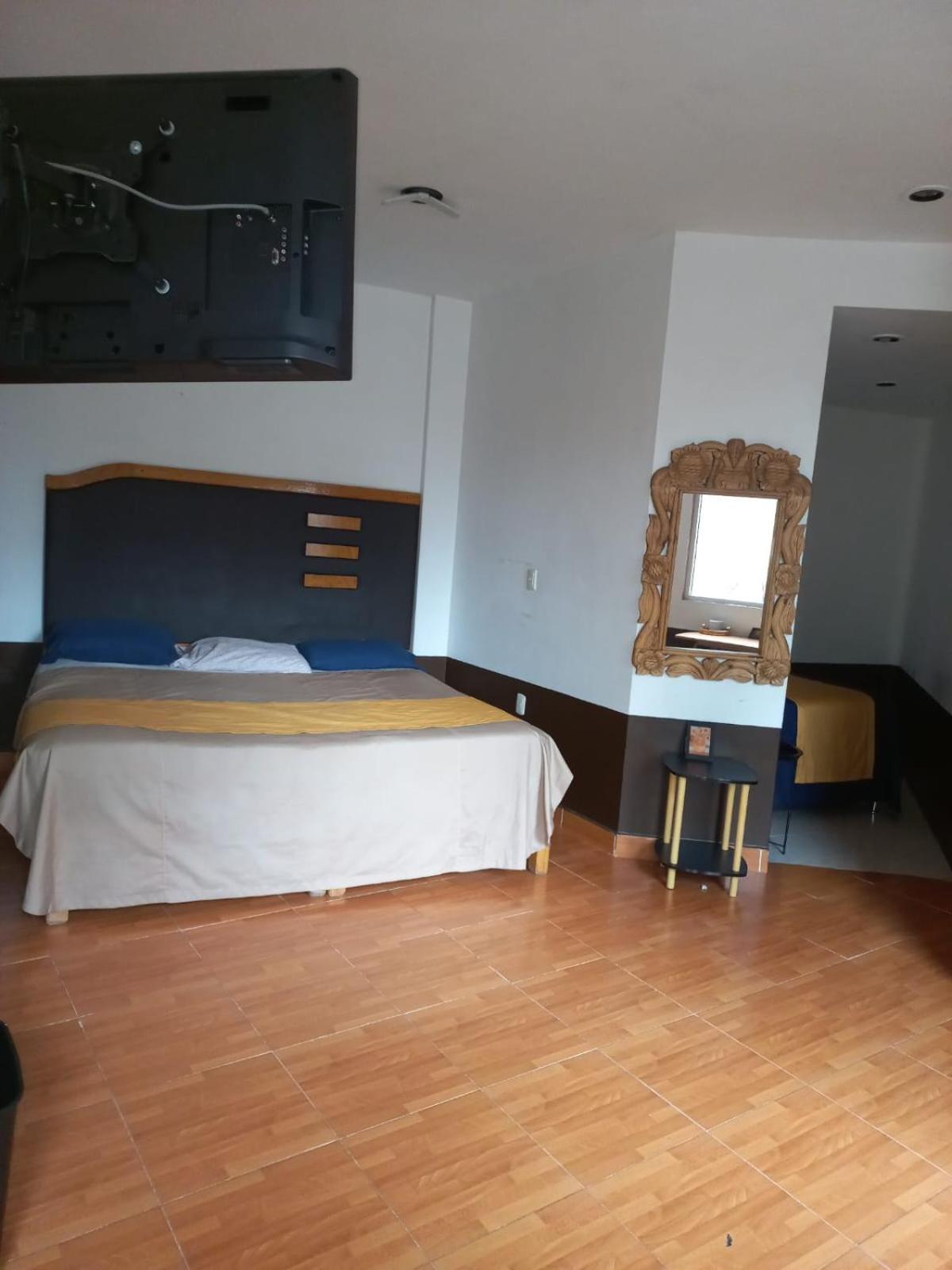 Hotel Alameda Maravatío Екстериор снимка